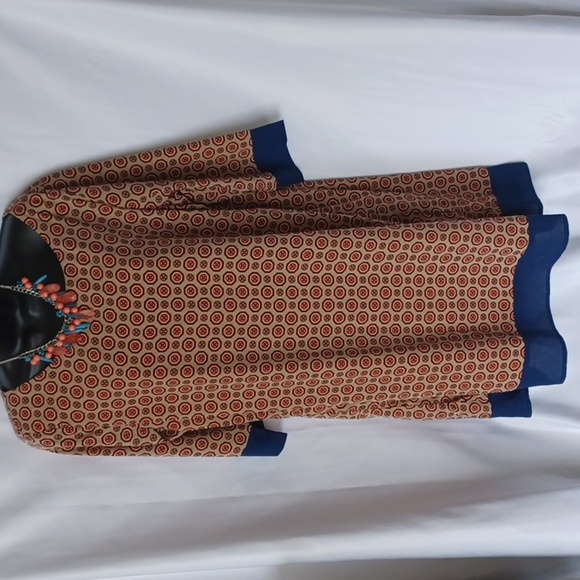 Caramela Fun patterned dress tan blue and peach - Picture 1 of 7